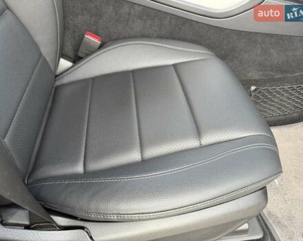 Белый Мерседес ГЛЕ-Класс, объемом двигателя 1.95 л и пробегом 75 тыс. км за 58900 $, фото 77 на Automoto.ua