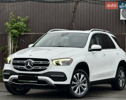 Мерседес ГЛЕ-Класс 2019 в Киеве на Automoto.ua Белый Мерседес ГЛЕ-Класс, объемом двигателя 1.99 л и пробегом 81 тыс. км за 45700 $, фото 2 на Automoto.ua
