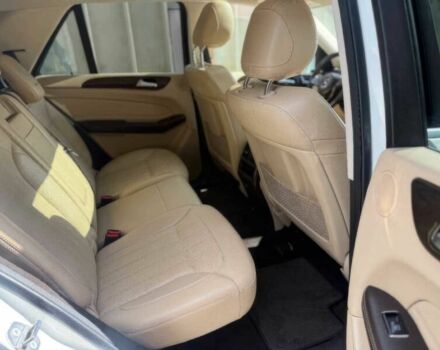 Белый Мерседес ГЛЕ-Класс, объемом двигателя 3 л и пробегом 36 тыс. км за 29000 $, фото 9 на Automoto.ua