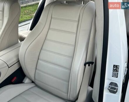 Мерседес ГЛЕ-Класс 2019 в Ровно на Automoto.ua Белый Мерседес ГЛЕ-Класс, объемом двигателя 1.95 л и пробегом 50 тыс. км за 65000 $, фото 49 на Automoto.ua