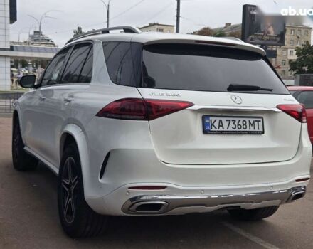 Белый Мерседес ГЛЕ-Класс, объемом двигателя 2 л и пробегом 133 тыс. км за 58900 $, фото 4 на Automoto.ua