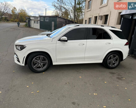 Мерседес ГЛЕ-Класс 2019 в Полтаве на Automoto.ua Белый Мерседес ГЛЕ-Класс, объемом двигателя 1.95 л и пробегом 82 тыс. км за 53000 $, фото 4 на Automoto.ua