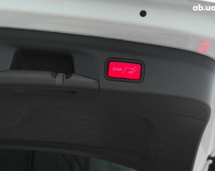 Білий Мерседес ГЛЕ-Клас, об'ємом двигуна 2 л та пробігом 192 тис. км за 49490 $, фото 34 на Automoto.ua