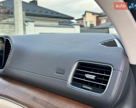 Мерседес ГЛЕ-Класс 2019 в Ровно на Automoto.ua Белый Мерседес ГЛЕ-Класс, объемом двигателя 1.95 л и пробегом 50 тыс. км за 65000 $, фото 99 на Automoto.ua