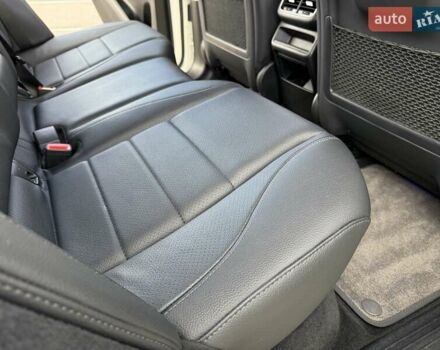 Белый Мерседес ГЛЕ-Класс, объемом двигателя 1.95 л и пробегом 75 тыс. км за 58900 $, фото 71 на Automoto.ua