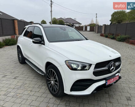 Белый Мерседес ГЛЕ-Класс, объемом двигателя 1.99 л и пробегом 111 тыс. км за 48880 $, фото 5 на Automoto.ua