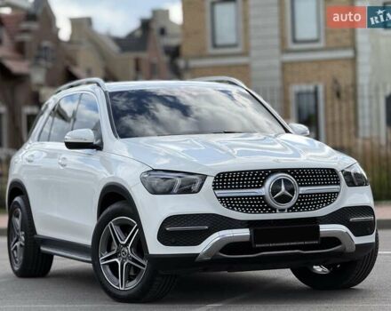 Белый Мерседес ГЛЕ-Класс, объемом двигателя 1.95 л и пробегом 75 тыс. км за 58900 $, фото 37 на Automoto.ua
