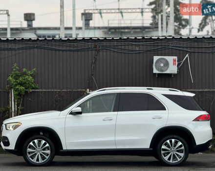 Мерседес ГЛЕ-Класс 2019 в Киеве на Automoto.ua Белый Мерседес ГЛЕ-Класс, объемом двигателя 1.99 л и пробегом 81 тыс. км за 45700 $, фото 46 на Automoto.ua