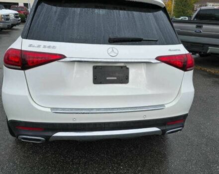 Белый Мерседес ГЛЕ-Класс, объемом двигателя 2 л и пробегом 46 тыс. км за 28000 $, фото 4 на Automoto.ua