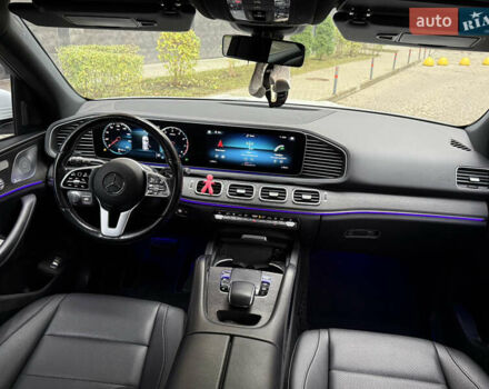 Білий Мерседес ГЛЕ-Клас, об'ємом двигуна 2 л та пробігом 70 тис. км за 48888 $, фото 52 на Automoto.ua