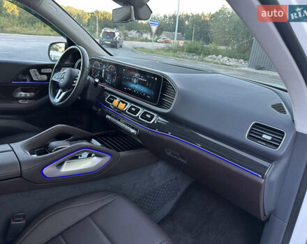 Мерседес ГЛЕ-Класс 2020 в Житомире на Automoto.ua Белый Мерседес ГЛЕ-Класс, объемом двигателя 1.99 л и пробегом 57 тыс. км за 45500 $, фото 87 на Automoto.ua