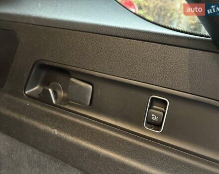 Білий Мерседес ГЛЕ-Клас, об'ємом двигуна 2.93 л та пробігом 125 тис. км за 62700 $, фото 15 на Automoto.ua