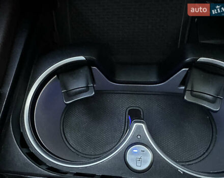 Мерседес ГЛЕ-Класс 2020 в Житомире на Automoto.ua Белый Мерседес ГЛЕ-Класс, объемом двигателя 1.99 л и пробегом 57 тыс. км за 45500 $, фото 93 на Automoto.ua