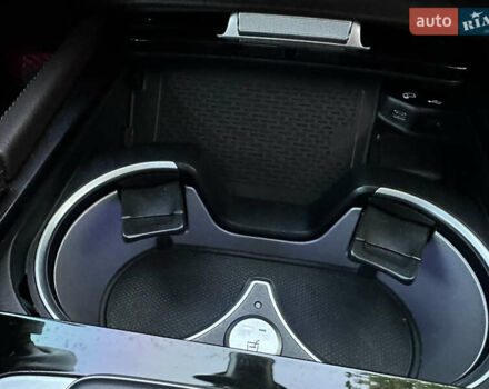 Білий Мерседес ГЛЕ-Клас, об'ємом двигуна 2 л та пробігом 60 тис. км за 42950 $, фото 93 на Automoto.ua