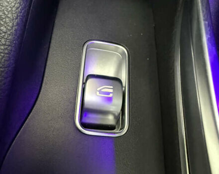 Білий Мерседес ГЛЕ-Клас, об'ємом двигуна 2 л та пробігом 70 тис. км за 48888 $, фото 59 на Automoto.ua