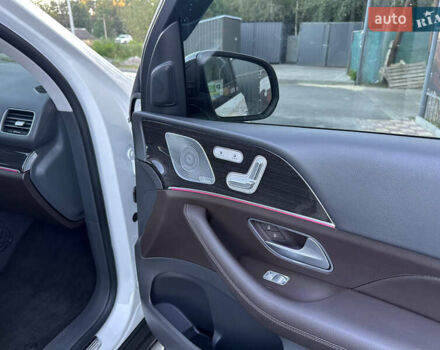 Мерседес ГЛЕ-Класс 2020 в Житомире на Automoto.ua Белый Мерседес ГЛЕ-Класс, объемом двигателя 1.99 л и пробегом 57 тыс. км за 45500 $, фото 91 на Automoto.ua