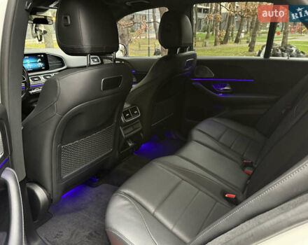 Білий Мерседес ГЛЕ-Клас, об'ємом двигуна 2 л та пробігом 70 тис. км за 48888 $, фото 55 на Automoto.ua