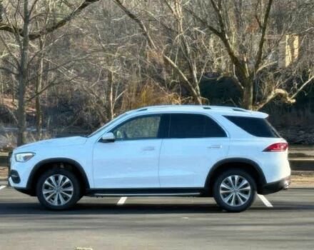 Білий Мерседес ГЛЕ-Клас, об'ємом двигуна 2 л та пробігом 33 тис. км за 14500 $, фото 2 на Automoto.ua