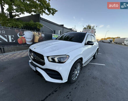 Мерседес ГЛЕ-Класс 2020 в Житомире на Automoto.ua Белый Мерседес ГЛЕ-Класс, объемом двигателя 1.99 л и пробегом 57 тыс. км за 45500 $, фото 2 на Automoto.ua