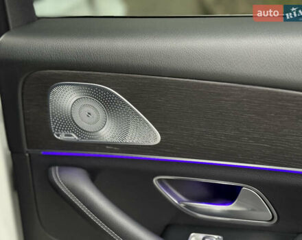 Білий Мерседес ГЛЕ-Клас, об'ємом двигуна 2 л та пробігом 70 тис. км за 48888 $, фото 58 на Automoto.ua