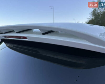 Білий Мерседес ГЛЕ-Клас, об'ємом двигуна 2 л та пробігом 60 тис. км за 42950 $, фото 18 на Automoto.ua