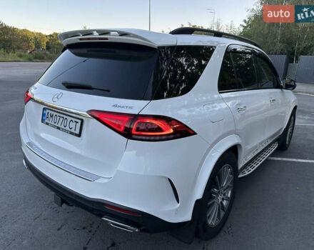 Мерседес ГЛЕ-Класс 2020 в Житомире на Automoto.ua Белый Мерседес ГЛЕ-Класс, объемом двигателя 1.99 л и пробегом 57 тыс. км за 45500 $, фото 8 на Automoto.ua