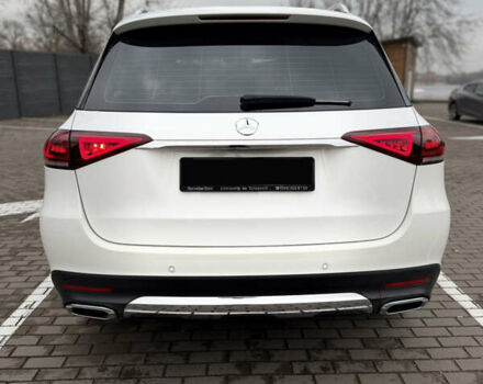 Белый Мерседес ГЛЕ-Класс, объемом двигателя 1.95 л и пробегом 87 тыс. км за 59000 $, фото 7 на Automoto.ua