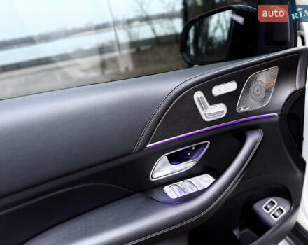 Білий Мерседес ГЛЕ-Клас, об'ємом двигуна 1.99 л та пробігом 105 тис. км за 68000 $, фото 23 на Automoto.ua