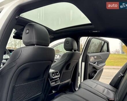 Белый Мерседес ГЛЕ-Класс, объемом двигателя 2.93 л и пробегом 85 тыс. км за 78999 $, фото 53 на Automoto.ua