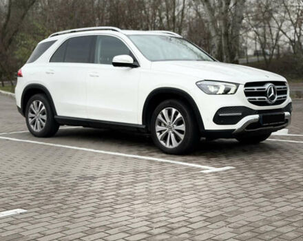 Белый Мерседес ГЛЕ-Класс, объемом двигателя 1.95 л и пробегом 87 тыс. км за 59000 $, фото 4 на Automoto.ua