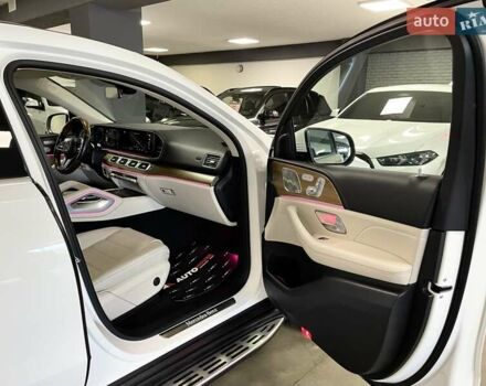 Білий Мерседес ГЛЕ-Клас, об'ємом двигуна 2 л та пробігом 59 тис. км за 79700 $, фото 42 на Automoto.ua