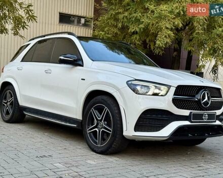 Белый Мерседес ГЛЕ-Класс, объемом двигателя 1.99 л и пробегом 105 тыс. км за 65500 $, фото 8 на Automoto.ua