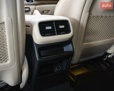 Білий Мерседес ГЛЕ-Клас, об'ємом двигуна 1.99 л та пробігом 42 тис. км за 62500 $, фото 59 на Automoto.ua