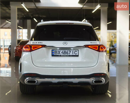 Білий Мерседес ГЛЕ-Клас, об'ємом двигуна 1.99 л та пробігом 42 тис. км за 62500 $, фото 6 на Automoto.ua