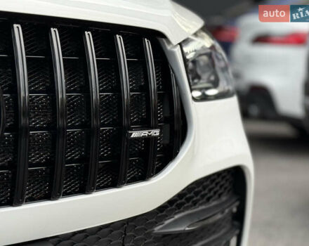 Белый Мерседес ГЛЕ-Класс, объемом двигателя 3.98 л и пробегом 64 тыс. км за 89500 $, фото 9 на Automoto.ua