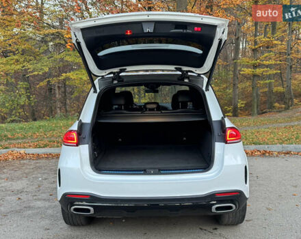 Білий Мерседес ГЛЕ-Клас, об'ємом двигуна 1.95 л та пробігом 68 тис. км за 64999 $, фото 8 на Automoto.ua