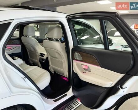 Білий Мерседес ГЛЕ-Клас, об'ємом двигуна 2 л та пробігом 59 тис. км за 79700 $, фото 38 на Automoto.ua