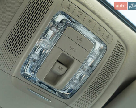 Белый Мерседес ГЛЕ-Класс, объемом двигателя 1.99 л и пробегом 75 тыс. км за 57900 $, фото 32 на Automoto.ua