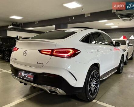 Білий Мерседес ГЛЕ-Клас, об'ємом двигуна 2 л та пробігом 59 тис. км за 79700 $, фото 15 на Automoto.ua