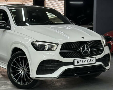 Мерседес ГЛЕ-Класс 2021 в Одессе на Automoto.ua Белый Мерседес ГЛЕ-Класс, объемом двигателя 2.93 л и пробегом 68 тыс. км за 85000 $, фото 2 на Automoto.ua
