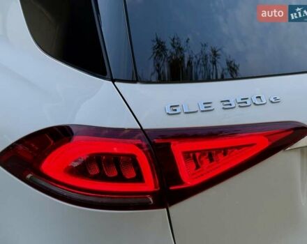 Белый Мерседес ГЛЕ-Класс, объемом двигателя 1.99 л и пробегом 105 тыс. км за 65500 $, фото 14 на Automoto.ua