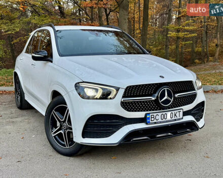 Білий Мерседес ГЛЕ-Клас, об'ємом двигуна 1.95 л та пробігом 68 тис. км за 64999 $, фото 3 на Automoto.ua