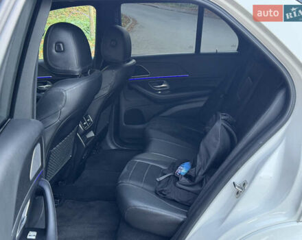 Білий Мерседес ГЛЕ-Клас, об'ємом двигуна 1.95 л та пробігом 68 тис. км за 64999 $, фото 31 на Automoto.ua