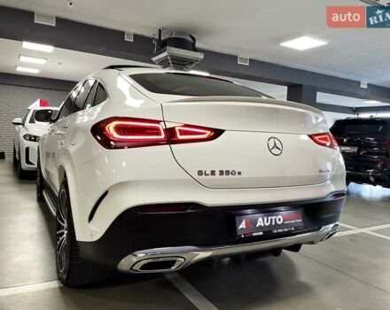 Білий Мерседес ГЛЕ-Клас, об'ємом двигуна 2 л та пробігом 59 тис. км за 79700 $, фото 17 на Automoto.ua