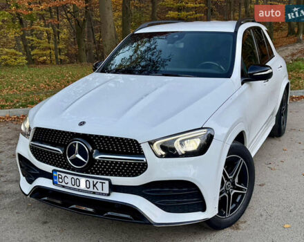 Білий Мерседес ГЛЕ-Клас, об'ємом двигуна 1.95 л та пробігом 68 тис. км за 64999 $, фото 2 на Automoto.ua
