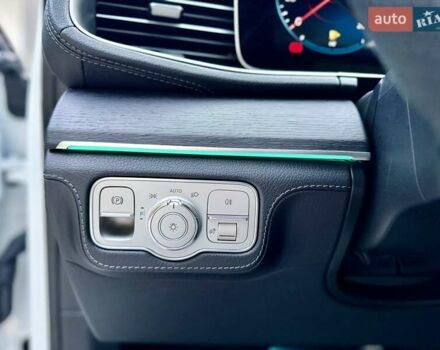 Белый Мерседес ГЛЕ-Класс, объемом двигателя 1.99 л и пробегом 105 тыс. км за 64800 $, фото 39 на Automoto.ua