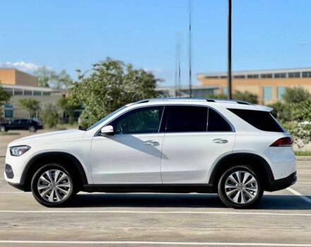 Мерседес ГЛЕ-Класс 2022 в Одессе на Automoto.ua Белый Мерседес ГЛЕ-Класс, объемом двигателя 2 л и пробегом 16 тыс. км за 25000 $, фото 3 на Automoto.ua