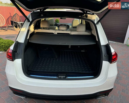 Белый Мерседес ГЛЕ-Класс, объемом двигателя 1.95 л и пробегом 38 тыс. км за 90000 $, фото 8 на Automoto.ua