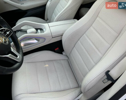 Белый Мерседес ГЛЕ-Класс, объемом двигателя 1.95 л и пробегом 38 тыс. км за 90000 $, фото 19 на Automoto.ua