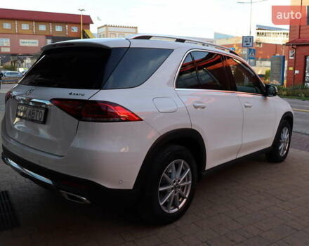 Белый Мерседес ГЛЕ-Класс, объемом двигателя 2 л и пробегом 34 тыс. км за 79900 $, фото 2 на Automoto.ua